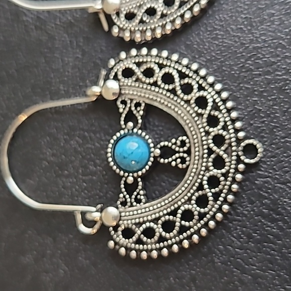 Cute boho style earrings - Picture 2 of 4
